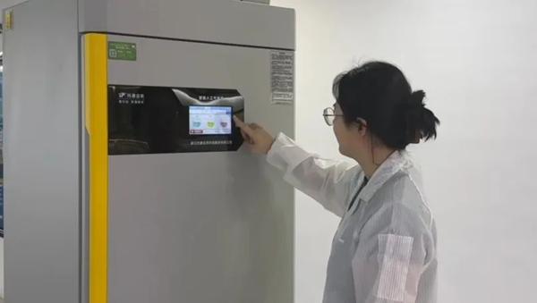 托普儀器高精度培養(yǎng)箱助力科學(xué)研究
